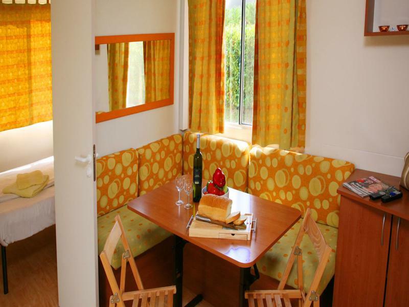 Camp Dole Zivogosce Hotel Podgora Kültér fotó